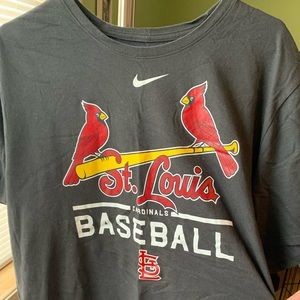 St Louis Cardinals Nike T-shirt Like New!